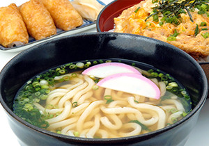 道の駅うすい内の嘉穂うどんめん蔵で販売されているおいしいうどん